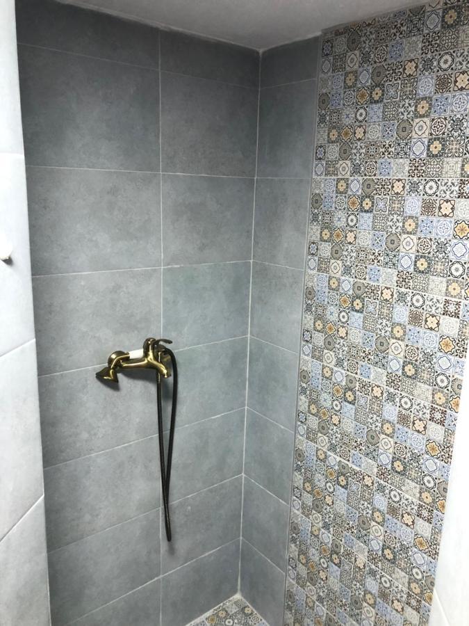לינה וארוחת בוקר Dridif 135 מראה חיצוני תמונה